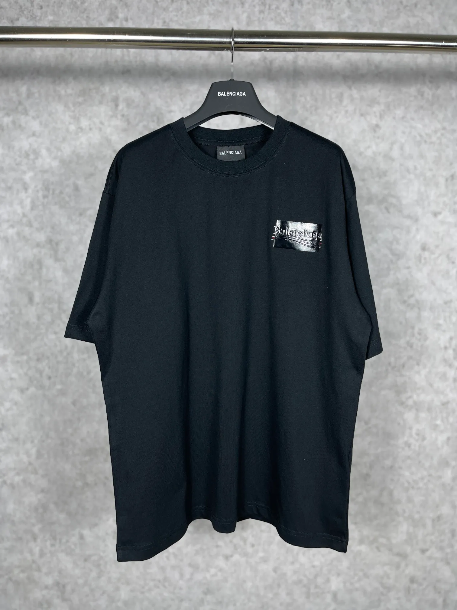 【 . Quality】 BALENCI*GA/ #Classic . T # ZP 。 260 ， . ， . . Color Change。 。Classic ， Authentic ， . . . 。 OS . Same Style ：BL 223008 ：Black， ， ，Red Size：XS S M L